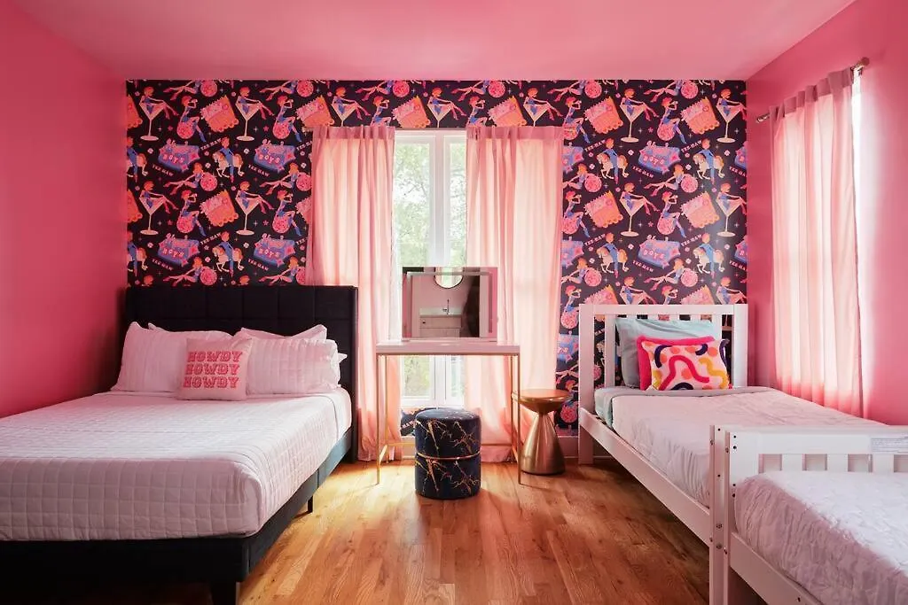 Casa de Férias Ultimate Bach 10Min To Dt Ig Walls Every Room Nashville Estados Unidos da América
