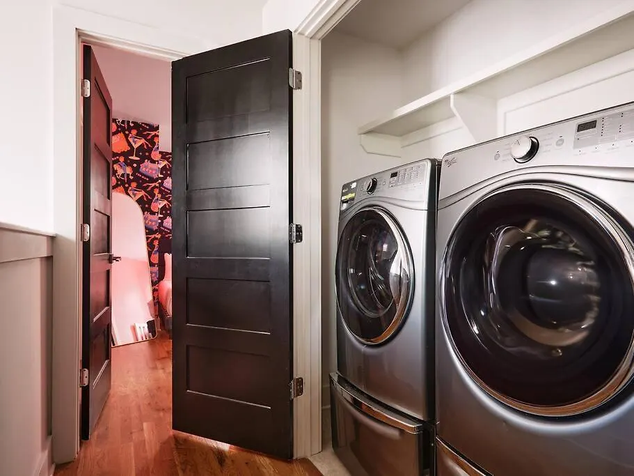 Ultimate Bach 10Min To Dt Ig Walls Every Room Nashville